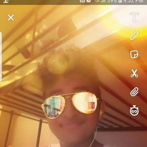 Meet your Posher, Edward